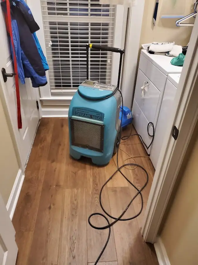 Commercial dehumidifier deployed for Flood Damage Cleanup in South Venice